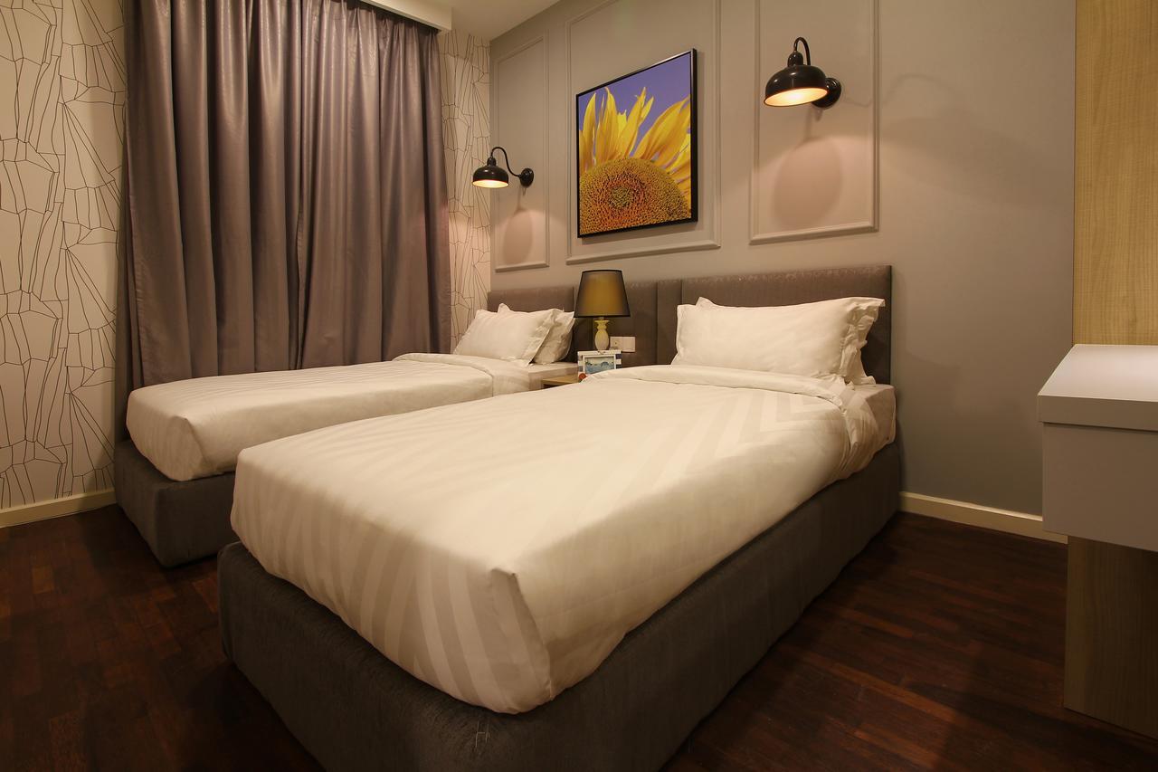 The Shore Residence Apartment Malacca Buitenkant foto